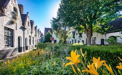 Almshouses — Charity Set in Stone