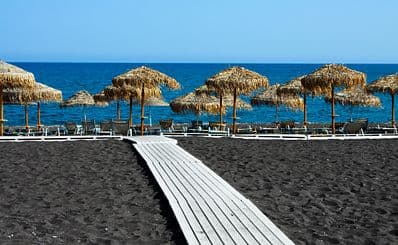 Perissa Beach